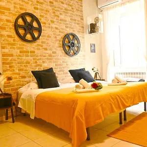 https://napoli-cityscape.hotels-amalfi.com